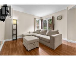 465 BEECHWOOD Place UnitNo. 12 - 11