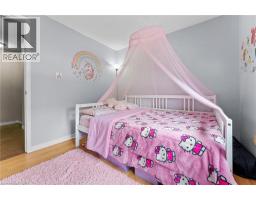 465 BEECHWOOD Place UnitNo. 12 - 22