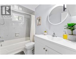 465 BEECHWOOD Place UnitNo. 12 - 34