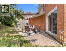 465 BEECHWOOD Place UnitNo. 12 - 40