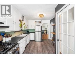 32 GRANT Avenue - 22