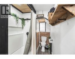 32 GRANT Avenue - 24