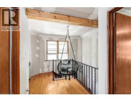 32 GRANT Avenue - 28