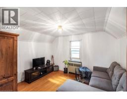 32 GRANT Avenue - 31