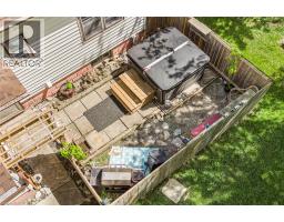 32 GRANT Avenue - 47