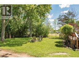 32 GRANT Avenue - 48