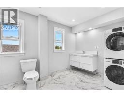 146 CRAIGROYSTON Road - 27