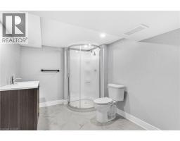 146 CRAIGROYSTON Road - 33