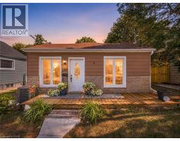 137 FRANCIS Street - 1