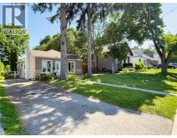137 FRANCIS Street - 4