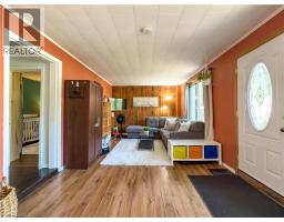 137 FRANCIS Street - 9