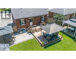 38 SCRIMGER Avenue - 32