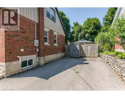 38 SCRIMGER Avenue - 38