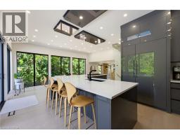 282 ROBINA Road - 23