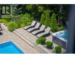 282 ROBINA Road - 49