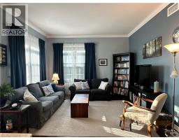 14 SAUNDERS Drive UnitNo. 307 - 18