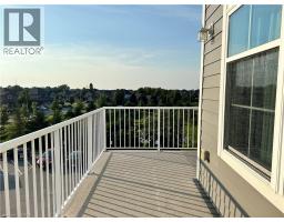 14 SAUNDERS Drive UnitNo. 307 - 30