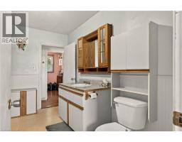 958 HIGHLAND Road E - 14