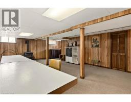 958 HIGHLAND Road E - 32