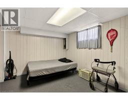 958 HIGHLAND Road E - 34