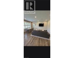 35 WEICHEL Street - 12