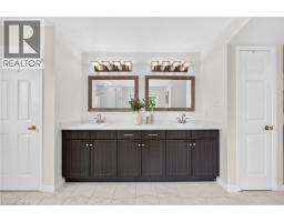 2203 TURNBERRY Road - 32
