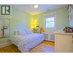 32 DALEWOOD Crescent - 22