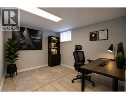 32 DALEWOOD Crescent - 29