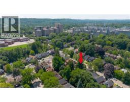 32 DALEWOOD Crescent - 39