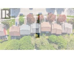 137 DOVERCLIFFE Road - 42