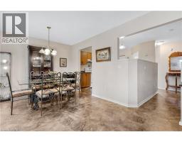 102 CHATEAU Crescent - 12