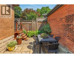 163 HESS Street S - 44