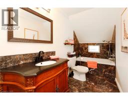 8190 MUD Street W - 27