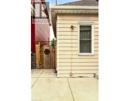 66 BEECHWOOD Avenue - 35
