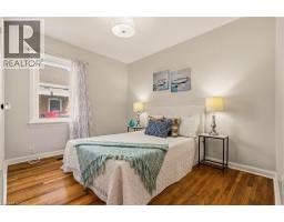 31 CAMERON Avenue - 15
