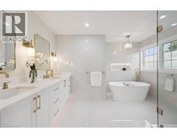 608 BLUENOSE Crescent - 34