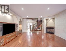 34 FORSYTH Crescent - 17
