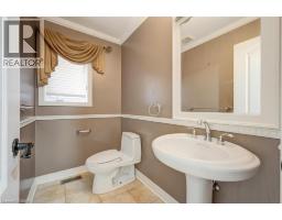 34 FORSYTH Crescent - 21