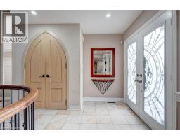 34 FORSYTH Crescent - 5