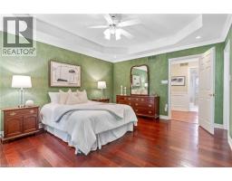 16 GASKIN Avenue - 16