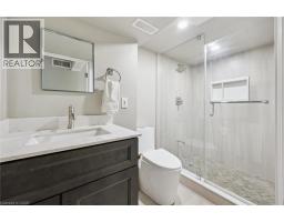 121 UNIVERSITY Avenue E UnitNo. 11 - 29