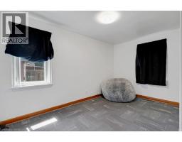 86 CHRISTOPHER Drive - 12