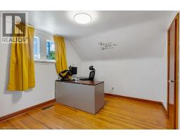 86 CHRISTOPHER Drive - 19