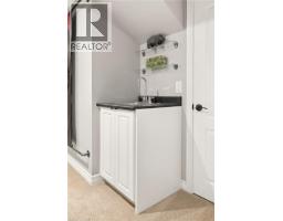 142 MAPLECREST Drive - 38