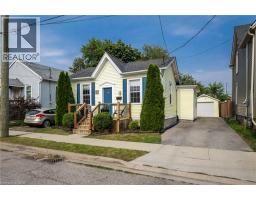36 WOODLAND Avenue - 2