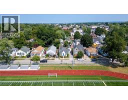 36 WOODLAND Avenue - 33
