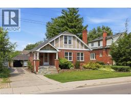 2153 CAROLINE Street - 2