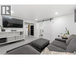 2153 CAROLINE Street - 22