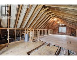 2153 CAROLINE Street - 28