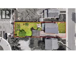 2153 CAROLINE Street - 39